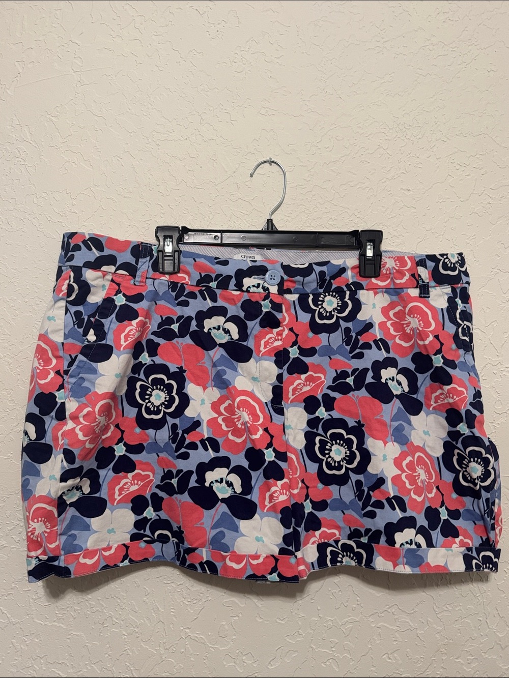 crown & ivy Floral Cotton-Blend Shorts - Navy, Coral & Light Blue